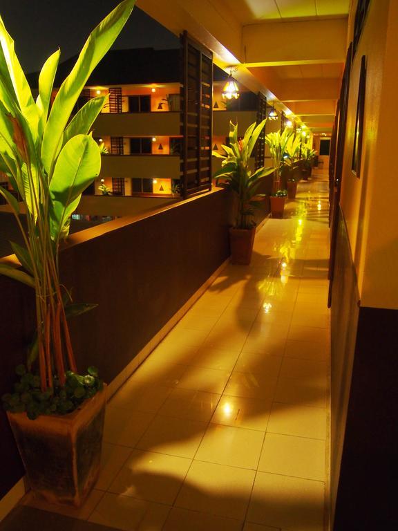 Phusiri Place Chiang Mai Zewnętrze zdjęcie